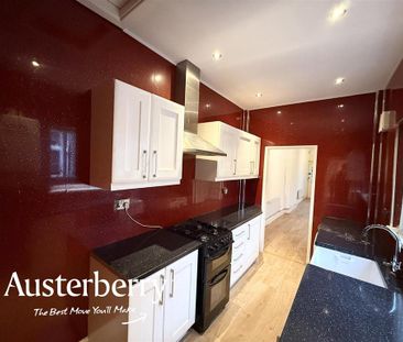 2 bedroom terraced house to rent - Photo 4