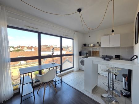 Location Appartement 1 pièce 22m² TROYES 10000 - Photo 3