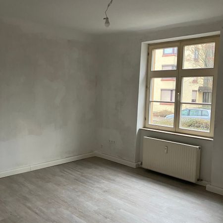 Neue Wohnung, neues Glück! Individuelle 3 -Zi.-Wohnung - Photo 3