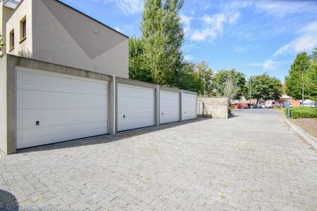 Instapklare woning met 3 slaapkamers en zonnige achtertuin op 131 m² in centrum van Gistel - Photo 3