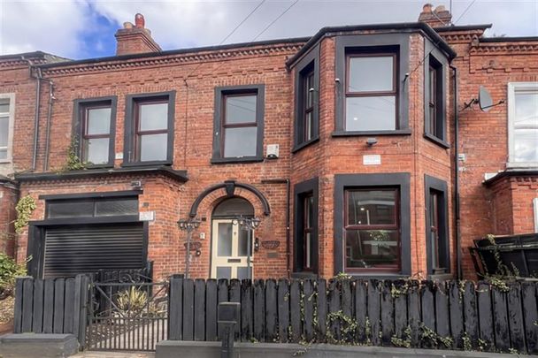 8a, Chichester Avenue, Belfast, BT15 5EH - Photo 1