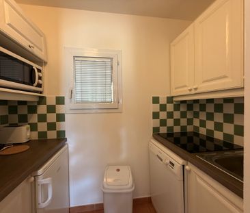 Location Appartement 2 pièces 33m² MALLEMORT 13370 - Photo 4