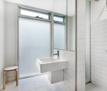 Urban Living at Its Best in the Heart of Prahran - Photo 5