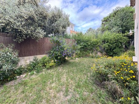 NOUVEAU / T4 + JARDIN + GARAGE /13013 CHATEAU GOMBERT - Photo 3