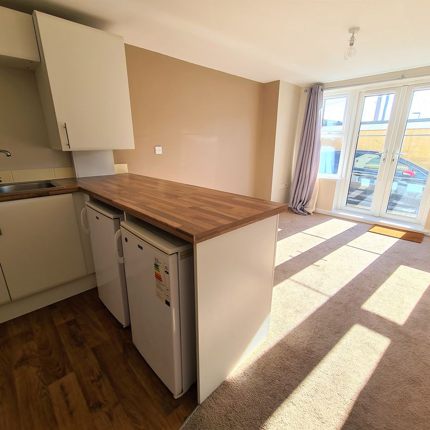 2 bedroom apartment to rent - Photo 1