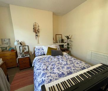 6 bedroom house to rent - Photo 4