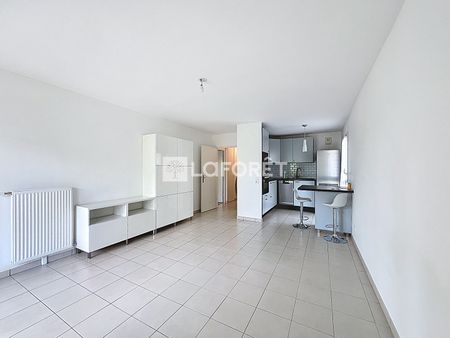 Appartement T3 LIEUSAINT à louer - Photo 2