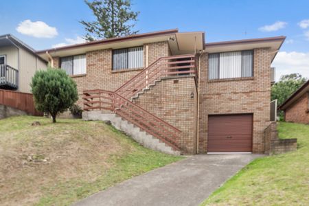 Family Home in Quiet Street - Photo 5