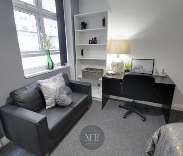 2 bedroom apartment to rent - Photo 4