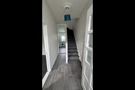 4 Bed Terraced House, Grosvenor Road, E10 - Photo 3