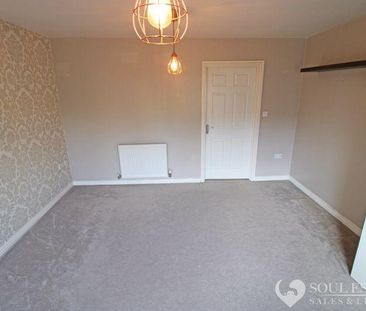 Progress Grove Huntington Cannock WS12 4FB - Photo 4