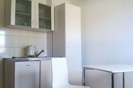 Miete inkl. Nebenkosten: 890 € pro Monat, plus Strom, inkl. Heizung - Foto 3