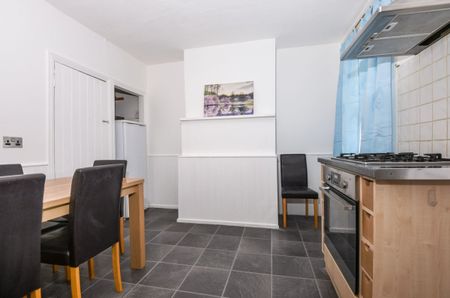 Leahurst Road, Hither Green, London, SE13 - Photo 2