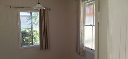 14 Kenric Street, Toowoomba City, QLD 4350 - Photo 2