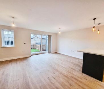 2 bedroom flat to rent - Photo 4