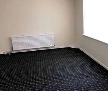 3 Bed Semi-Detached House, Spendlow Gardens, LE2 - Photo 6