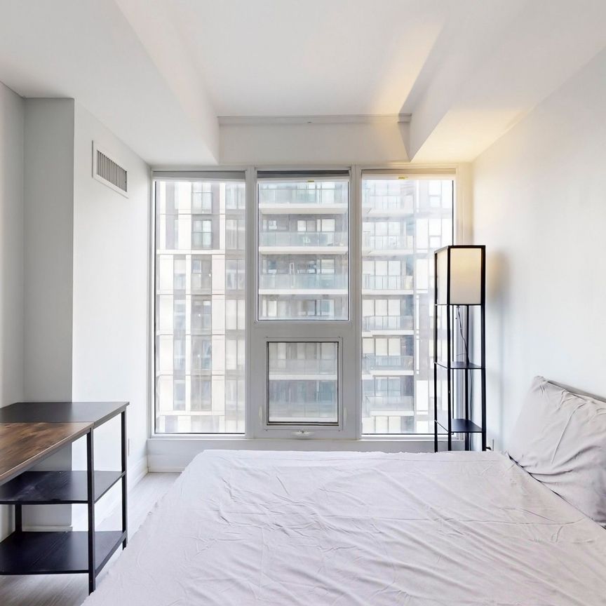 For Lease - 181 Dundas Street Unit# 1701, Toronto, Ontario - Photo 1