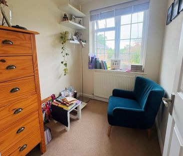 3 bedroom terraced house to rent - Photo 3