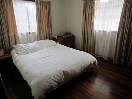 6 bedroom terraced house to rent - Photo 5