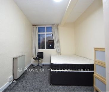 2 Bedroom Flats in Leeds - Photo 1