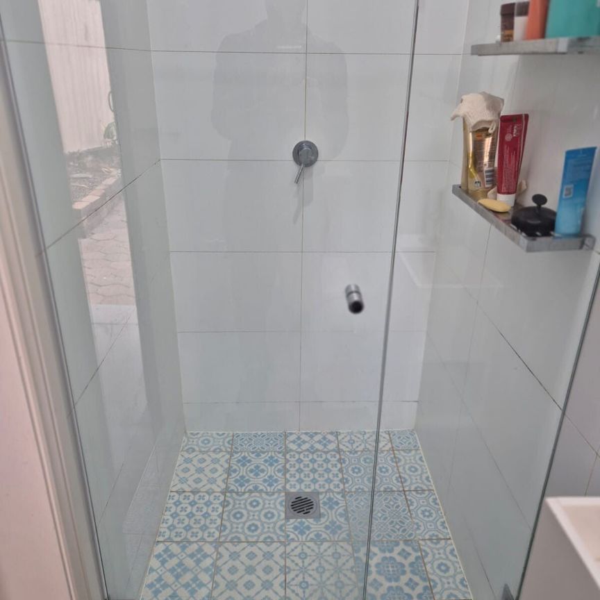 Darlington - Photo 1