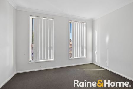 Comfortable Living in South - Photo 5