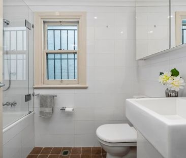 32 Hardie Street, Darlinghurst NSW 2010 - Terrace For Rent | Domain - Photo 3