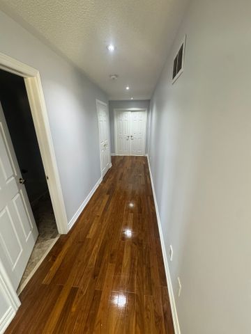 For Lease - 300 Wrigglesworth Crescent, Milton, Ontario - Photo 2