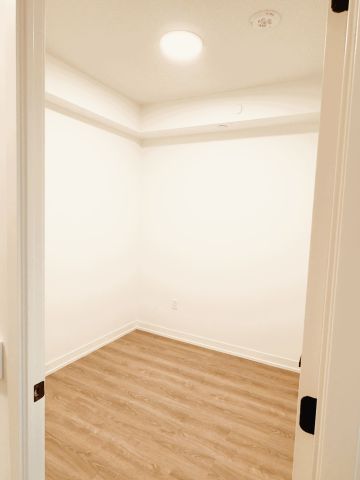 For Lease - 8 Interchange Way Unit# 3510, Vaughan, Ontario - Photo 3