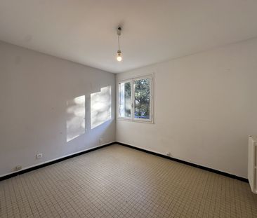 Location Appartement 4 pièces 75m² MONTPELLIER 34070 - Photo 3