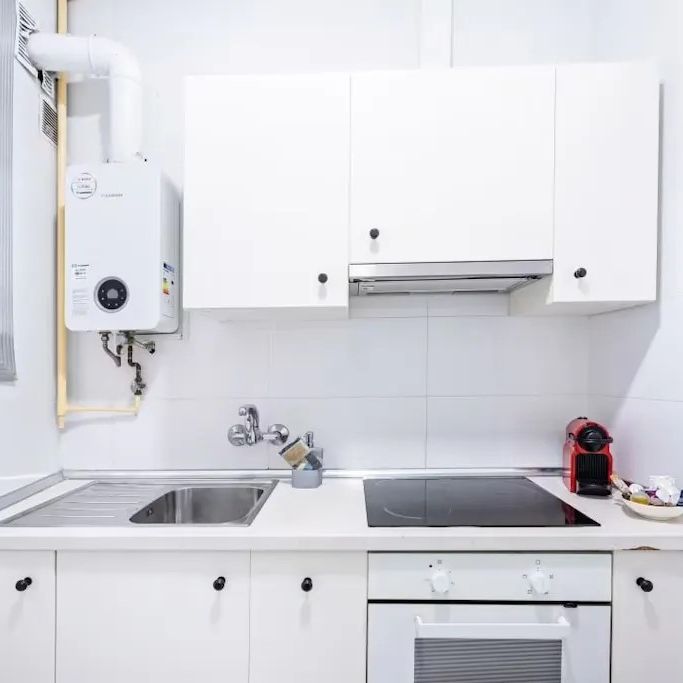 Carrer de Llançà, Barcelona, Catalonia 08015 - Photo 1