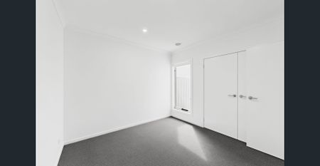 Smart, Low-Maintenance Living in a Connected Community - Photo 5