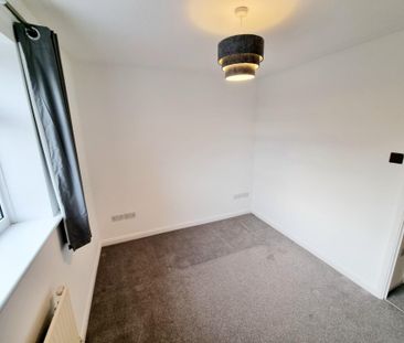 CaldermillDrive, Oakwood, DERBY - Photo 1