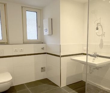 Köln-Weidenpesch! Stilvoll sanierte 3-Zimmer-Wohnung mit Balkon in ... - Photo 5