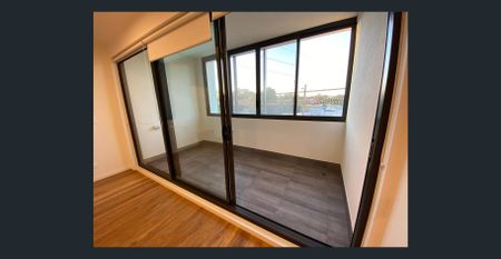 Stylish Apartment for rent - Photo 2