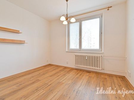 Pronájem bytu 3+1 75 m2 - Fotografie 2