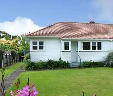 Perfect Family Home in Hokowhitu - Photo 4