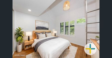 Immaculately renovated two Bedroom split-level Townhouse + Loft / Storage - Photo 5