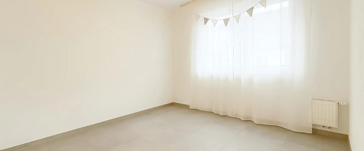 HOCHWERTIGE 3-ZIMMERWOHNUNG IN KREFELD-HÜLS ZU MIETEN! - Photo 1