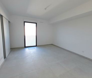 Location Appartement 3 pièces 86m² AIX EN PROVENCE 13100 - Photo 2