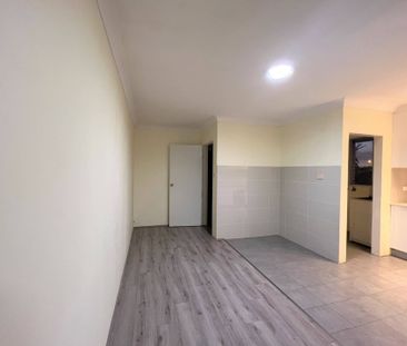 Renovated Two Bedroom Unit - Photo 5