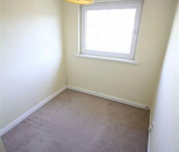 4 bedroom terraced house to rent - Photo 3