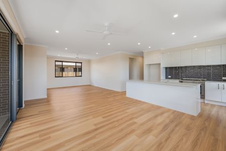 Luxury Living Awaits at 58 Daisy Street - Photo 2