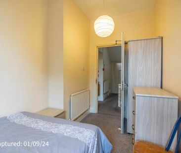 48, Heslington Road - Photo 4