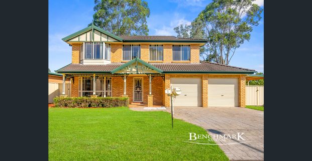 Postcard-Perfect Family Home in a Peaceful Cul-de-Sac - Photo 1