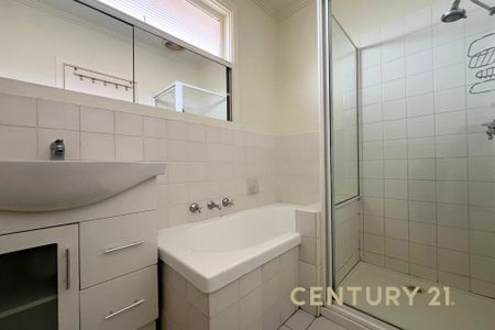 Modern Living in Prime Springvale - Photo 5