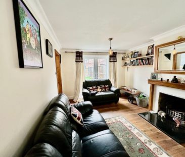 Vicarage Lane, Chelmsford, CM2 - Photo 1