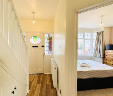 3 bedroom end of terrace house to rent - Photo 5