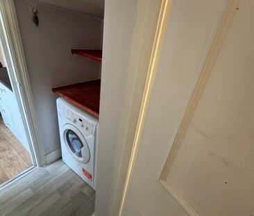 Room in a Shared House, Beulah Road, CR7 - Photo 4