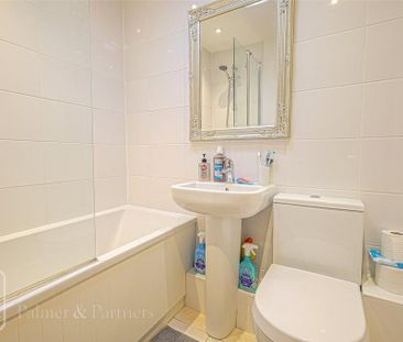 2 bedroom terraced house to rent - Photo 5